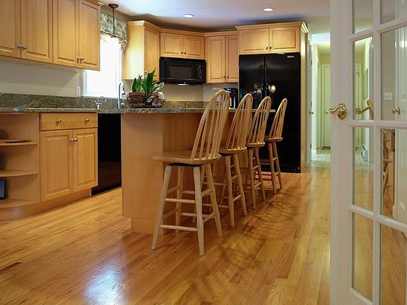 4th image of 51 Gifford Way