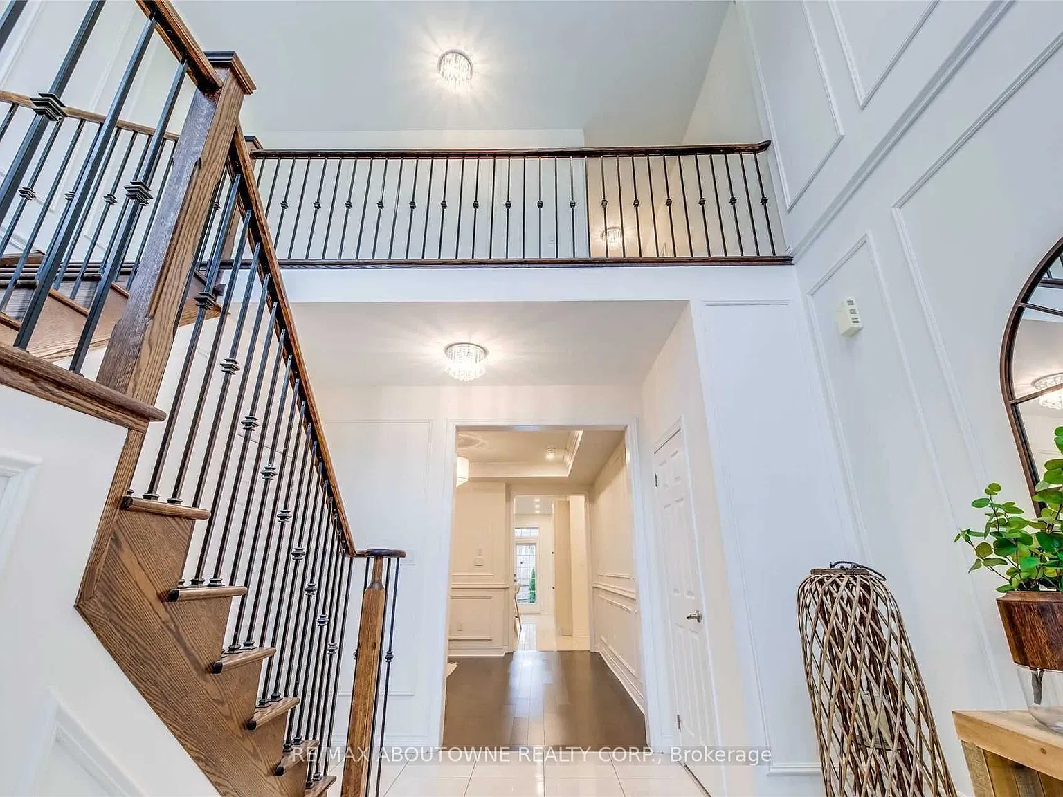 4 bed, $4,490 — Photo 4