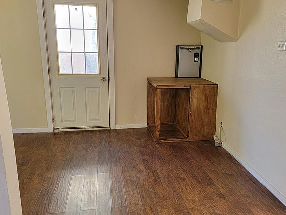 5th image of 325 7th Ave S #3