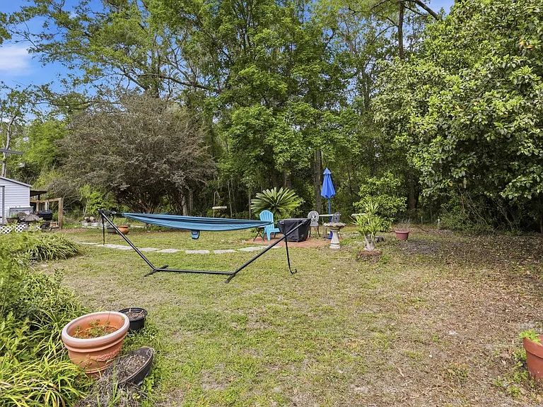 4731 NW 39th St — Photo 34