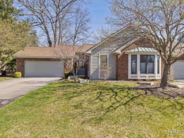 5013 N Quail Crest Dr SE #116, Grand Rapids, MI 49546