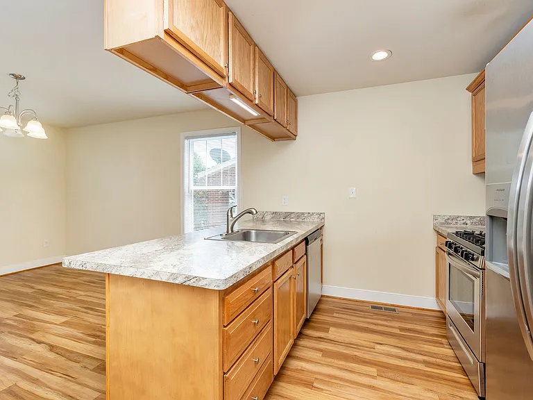 417A Florence Ave #A — Photo 9