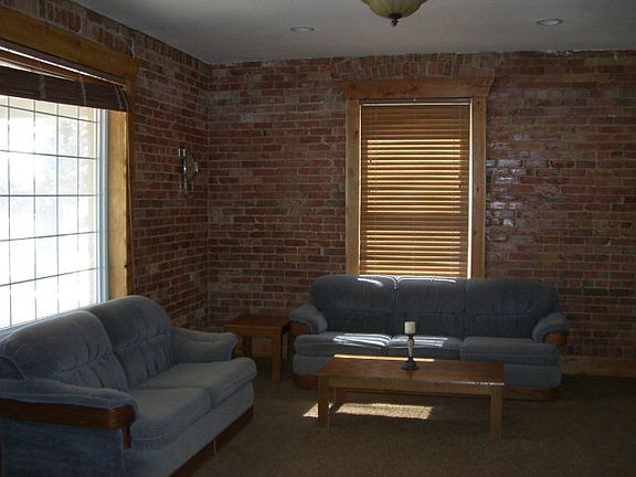 2nd image of 503 N 8th St
