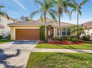 18138 SW 3rd St, Pembroke Pines, FL 33029