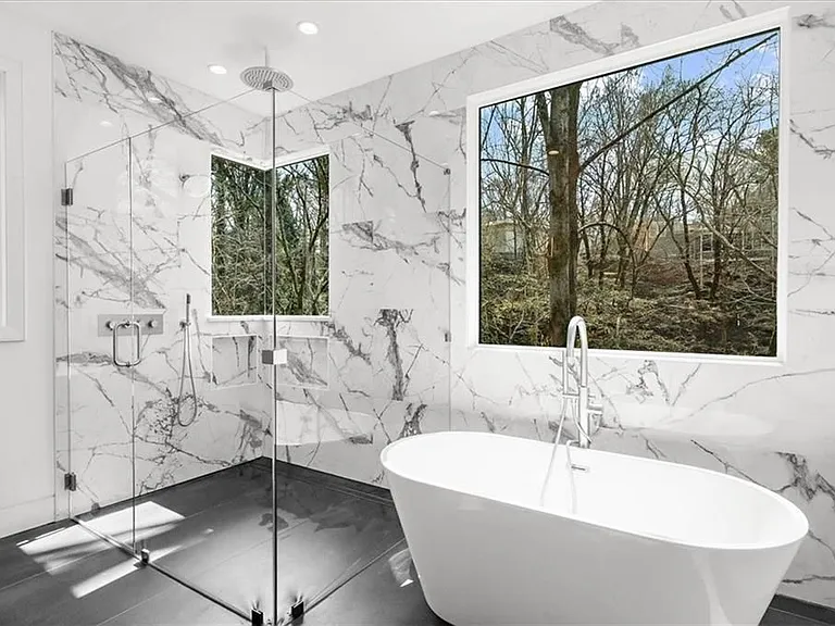 942 Peachtree Battle Cir — Photo 40