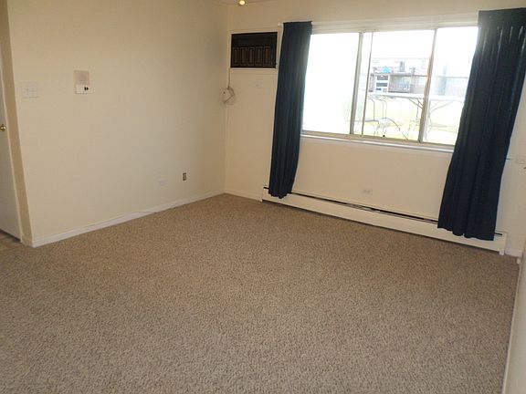2nd image of 118 Boardwalk St Unit 6E