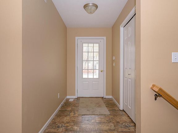 5th image of 1516 E Osterhout Ave