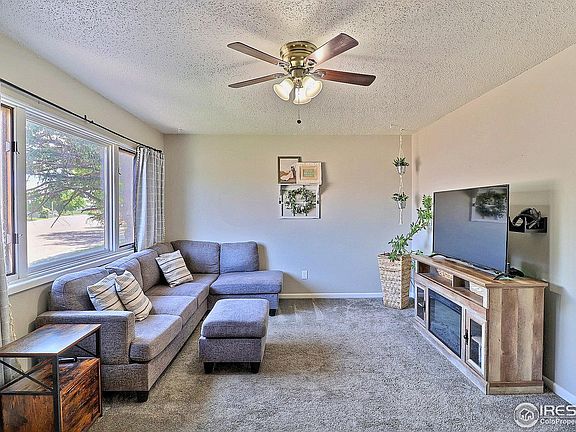 4th image of 216 Ley Dr