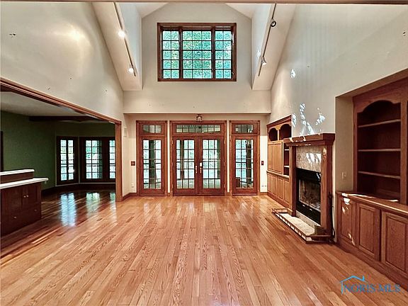 5th image of 2050 W County Road 52