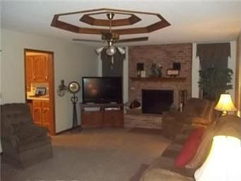 3rd image of 406 W 34th St