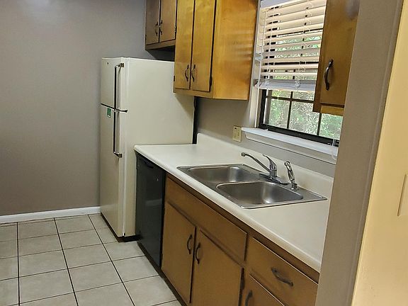 5th image of 4895-97 Leah Ln #4897