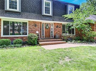 2011 W 81st Ter, Leawood, KS 66206