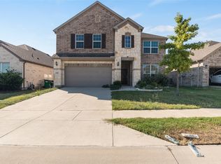 215 Hadley Ln, Fate, TX 75087