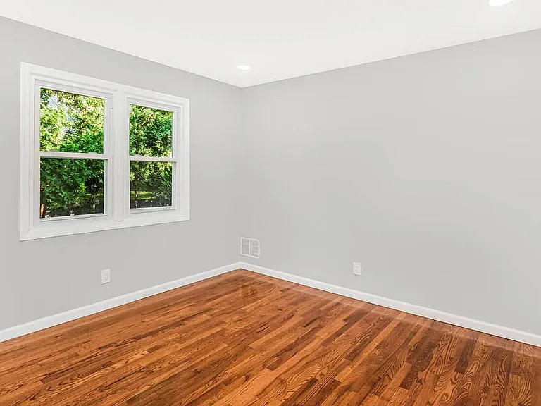 90 Patton Dr — Photo 25