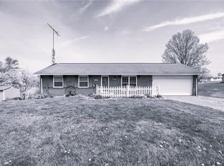 24886 Sherman St, Homeworth, OH 44634