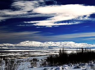 304 James Canyon Loop, Genoa, NV 89411