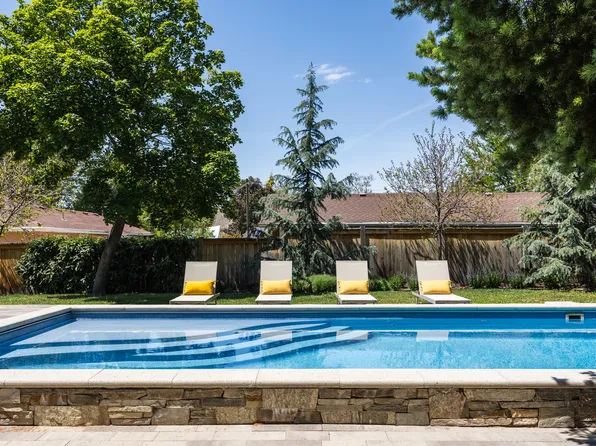 2807 E Morningside Dr S, Salt Lake City, UT 84124
