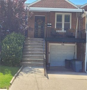 86-08 Little Neck Parkway, Floral Park, NY, 11001