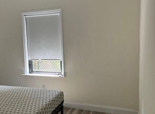 570 NE 69th St APT 5, Miami, FL 33138