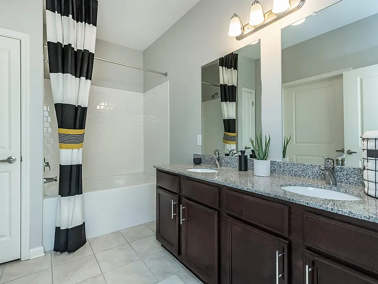 MODERN BATHROOMS