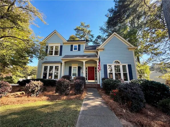1201 Friar Ct, Alpharetta, GA 30005