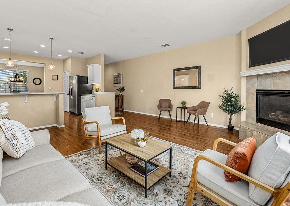 1st image of 31844 Empresa Cir