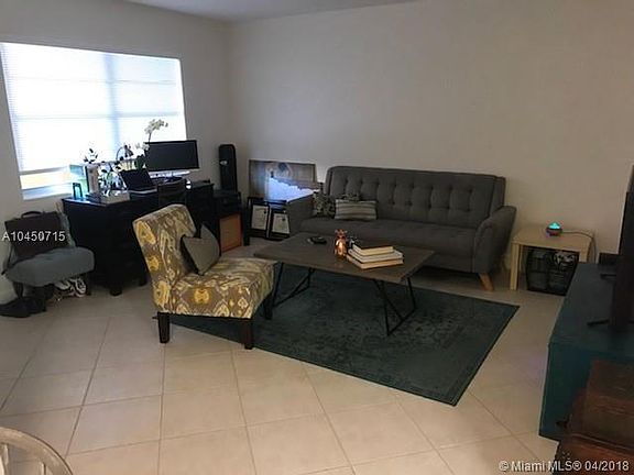 3rd image of 115 Calabria Ave APT 12