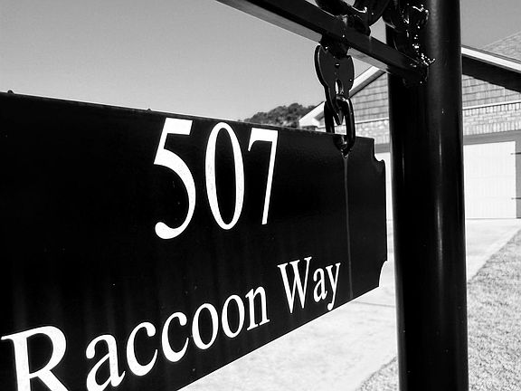 3rd image of 507 Raccoon Way