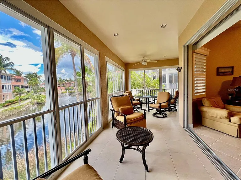 3304 Sunset Key Cir #D — Photo 20