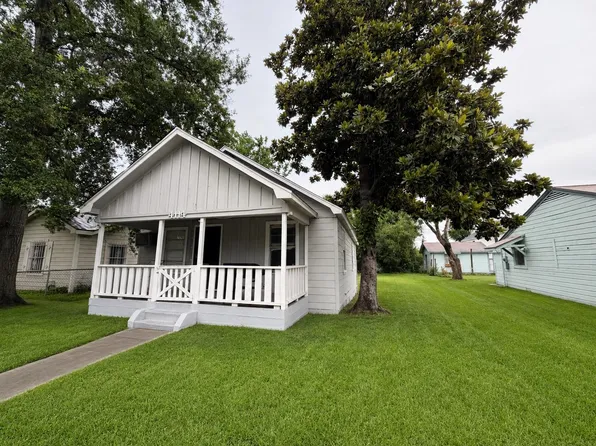 4114 Averill St, Houston, TX 77009