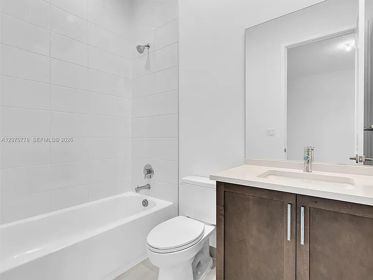 10032 Stockrun Dr — Photo 23