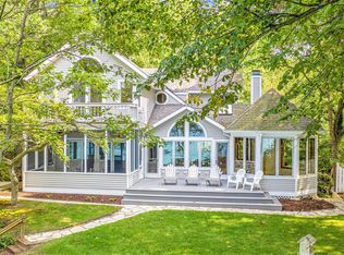 7999 Harbert Rd, Harbert, MI 49115