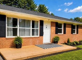 184 Terri Ln, Mount Airy, NC 27030