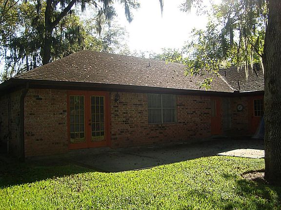 3rd image of 220 Prescott Dr