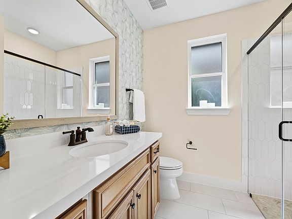 5th image of 9821 Vista Ridge Cir #585U94