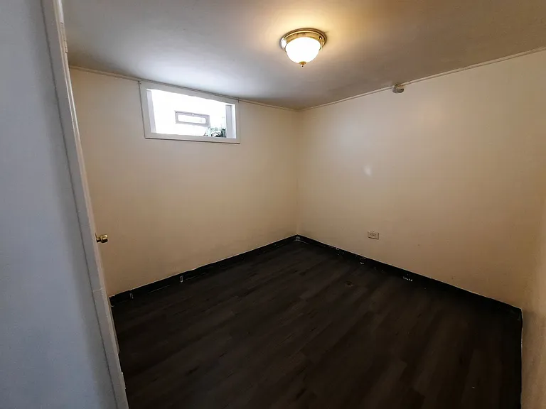 1720 Leland Ave — Photo 56