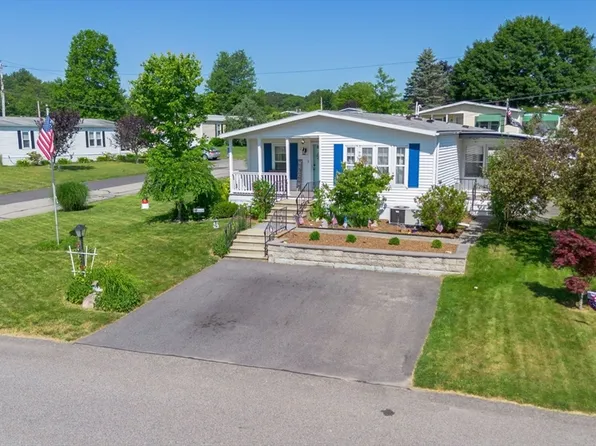 7 Anna St, Raynham, MA 02767