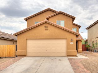 463 W Amber Hawk Ct, Green Valley, AZ 85614