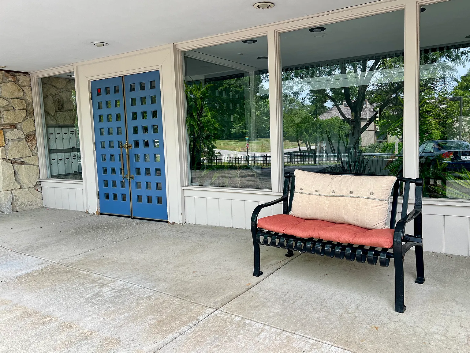 Sarah Ln, Saint Louis — Photo 2