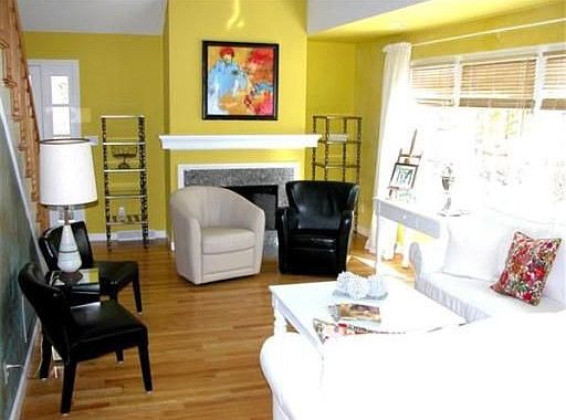 3rd image of 240 Sandpiper Ln #10