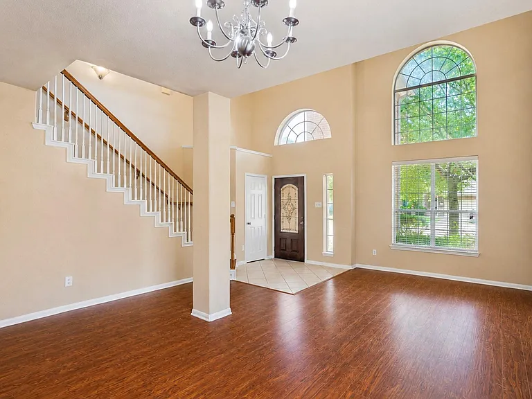 5219 Heatherdawn Ct — Photo 4