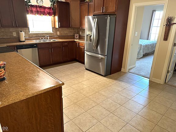 5th image of 39 Copperleaf Dr #39