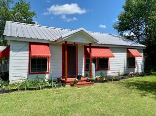 1472 Highway 75 N, Madisonville, TX 77864