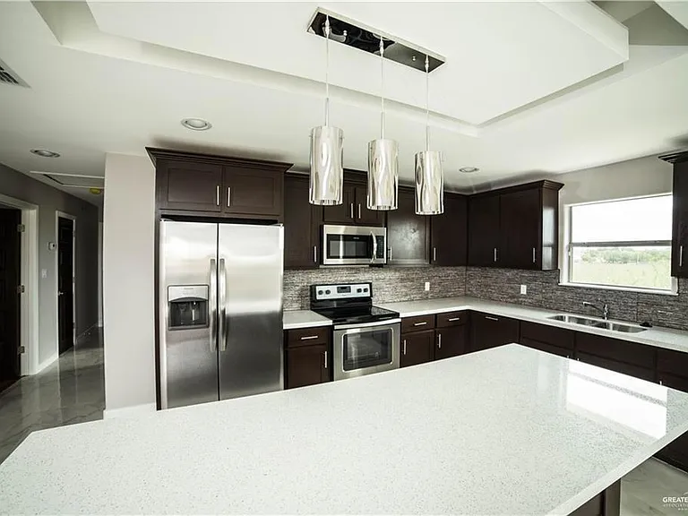 3013 S L St #D — Photo 4