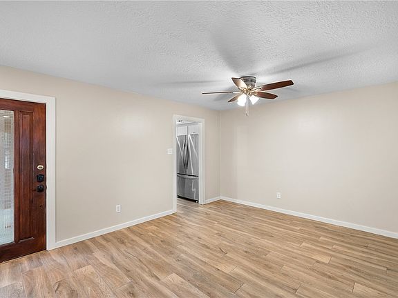 5th image of 8118 Butler Ridge Dr