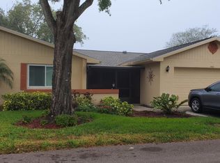 1533 Ingram Dr, Sun City Center, FL 33573