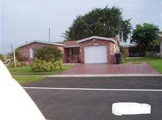 3500 NW 37th St, Lauderdale Lakes, FL 33309