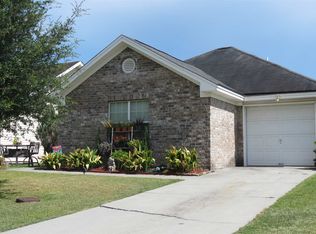 8 Cordage Cir, Port Wentworth, GA 31407