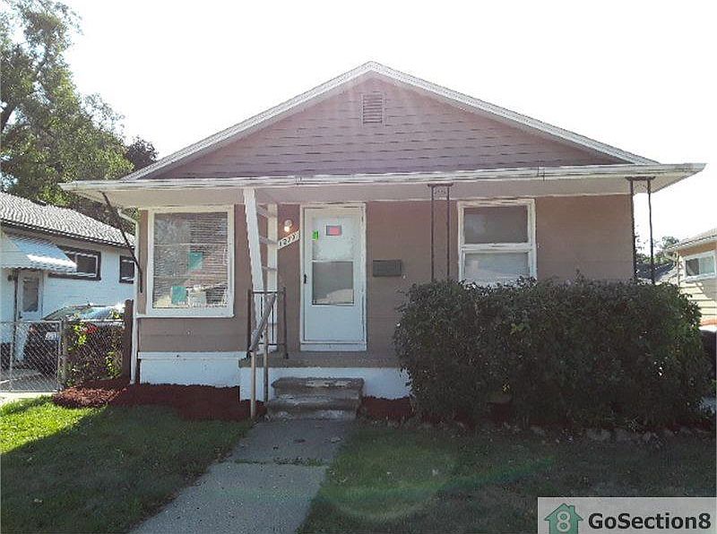 1st image of 1277 Grant Ave