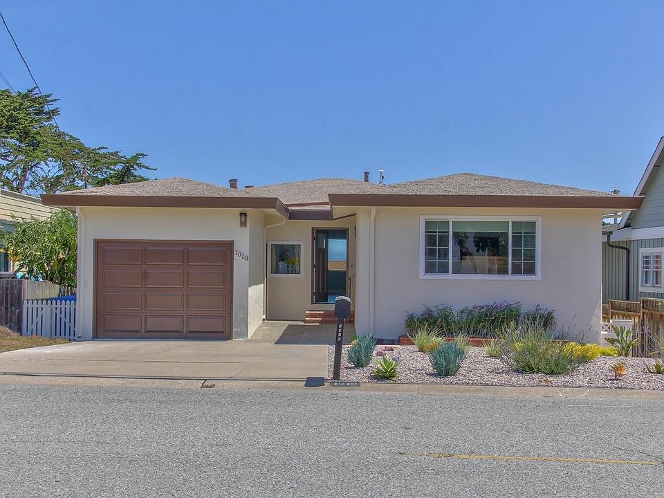 2nd image of 1010 Del Monte Blvd